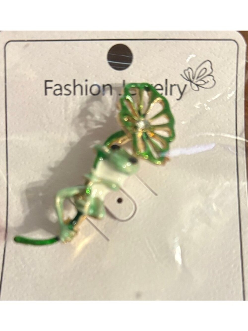 Green Enamel Frog with Umbrella Brooch Pin Fashion Jewelry New